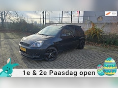 Ford Fiesta - 2.0-16V ST