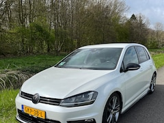 Volkswagen Golf - 1.4 TSI Business Edition R Connected 3 keer R line