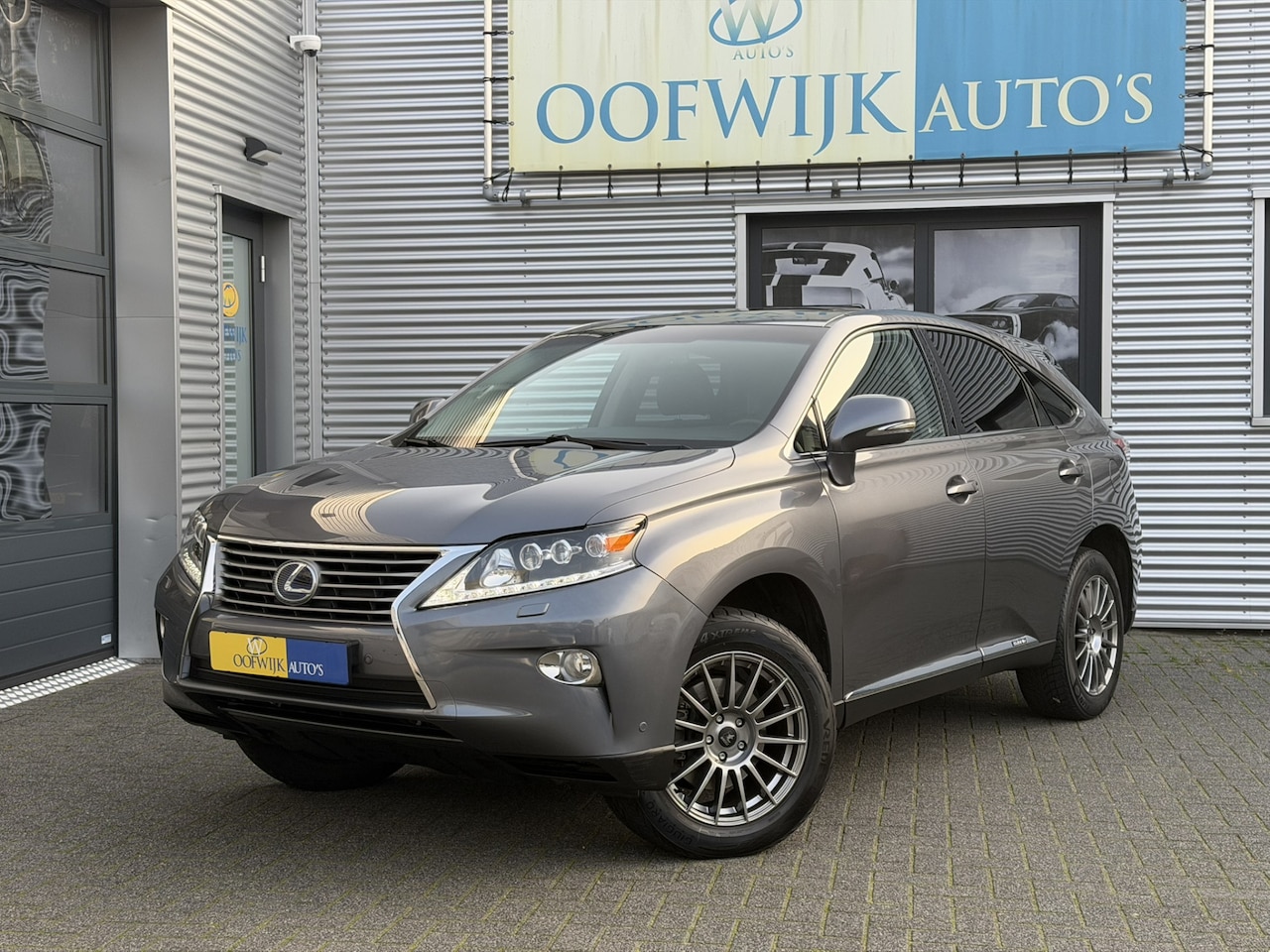 Lexus RX 450h - 4WD President Line Luchtvering HUD MarkLevinson - AutoWereld.nl