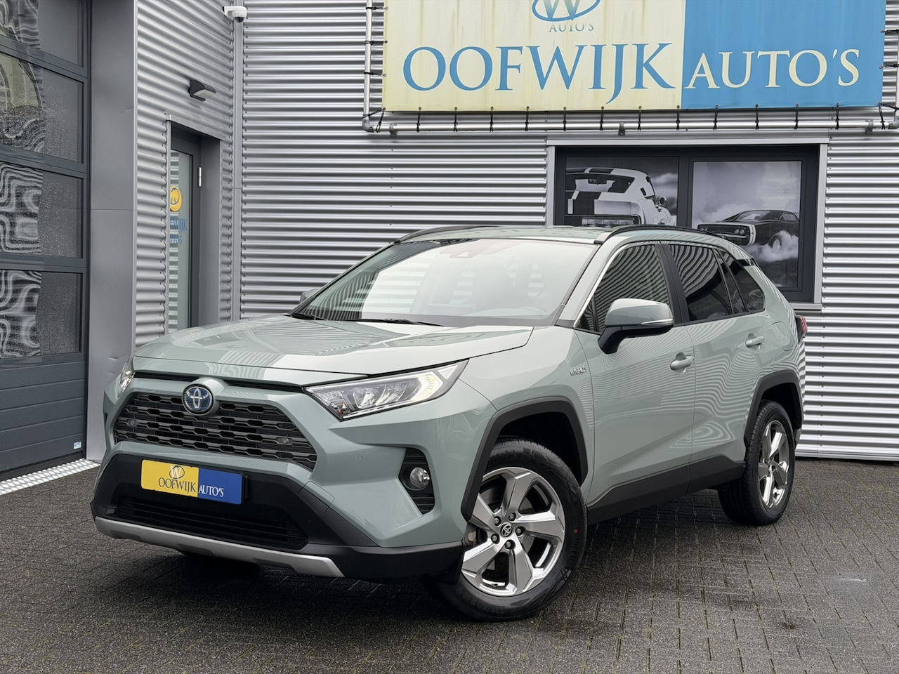 Toyota RAV4 - 2.5 Hybrid Dynamic Clima Navi Camera Led CarPlay - AutoWereld.nl