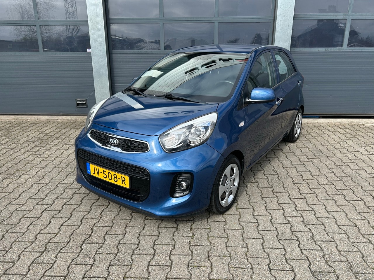 Kia Picanto - 1.0 CVVT DynamicLine 1.0 CVVT 69pk DynamicLine - AutoWereld.nl