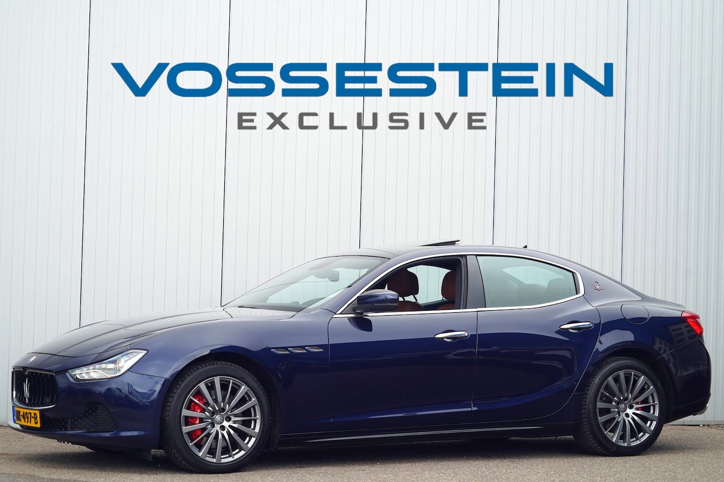 Maserati Ghibli - 3.0 V6 D 275pk / Schuifdak / Navi / 132dkm NAP / Memory Seat / Stoel- en stuurverw. / NL-A - AutoWereld.nl