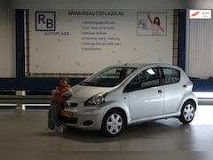 Toyota Aygo - 1.0-12V Access / NAP / 1e EIG / 5 DRS / AIRCO / APK 2027