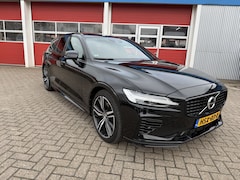 Volvo V60 - 2.0 T6 350 PK | Recharge | AWD R-Design | B&W Audio | 19 inch Lichtmetalen velgen | Bowers