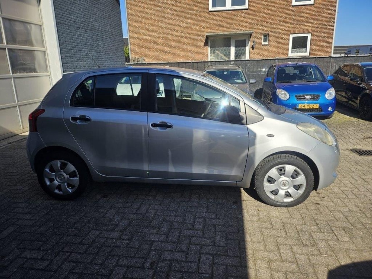 Toyota Yaris - 1.3 VVT-i Sol 1.3 VVTi Sol - AutoWereld.nl