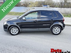 Volkswagen Polo - 1.4-16V Cross hoogziter weinig km