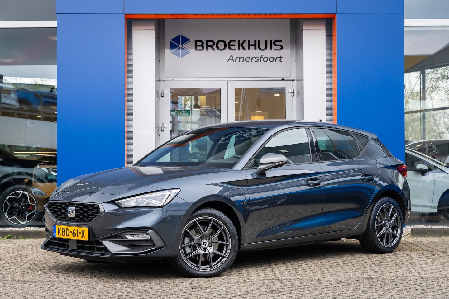 SEAT Leon - 1.4 TSI eHybrid PHEV FR Business Intense 204PK | Stoel+stuur verwarming | Apple Carplay/An - AutoWereld.nl