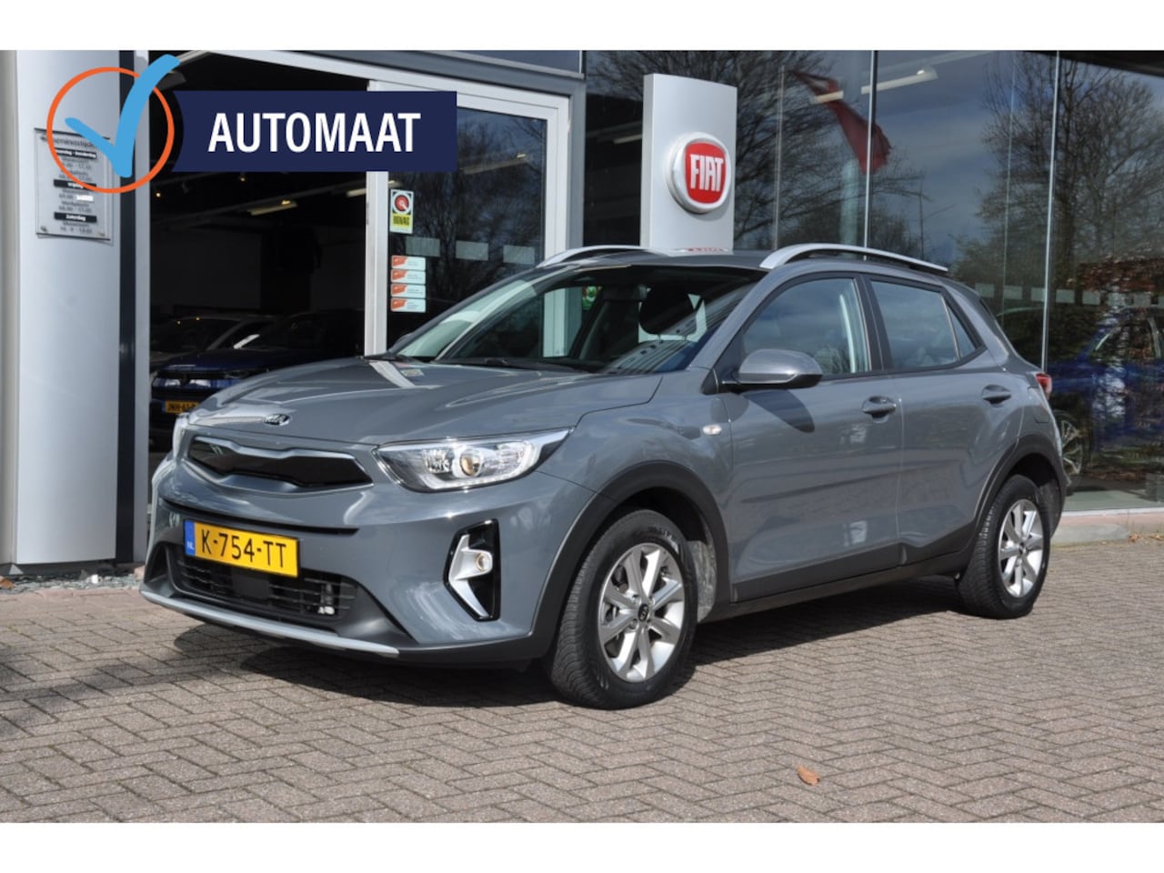 Kia Stonic - 1.0 T-GDi MHEV Dyn L Clima Navi All Seasons - AutoWereld.nl