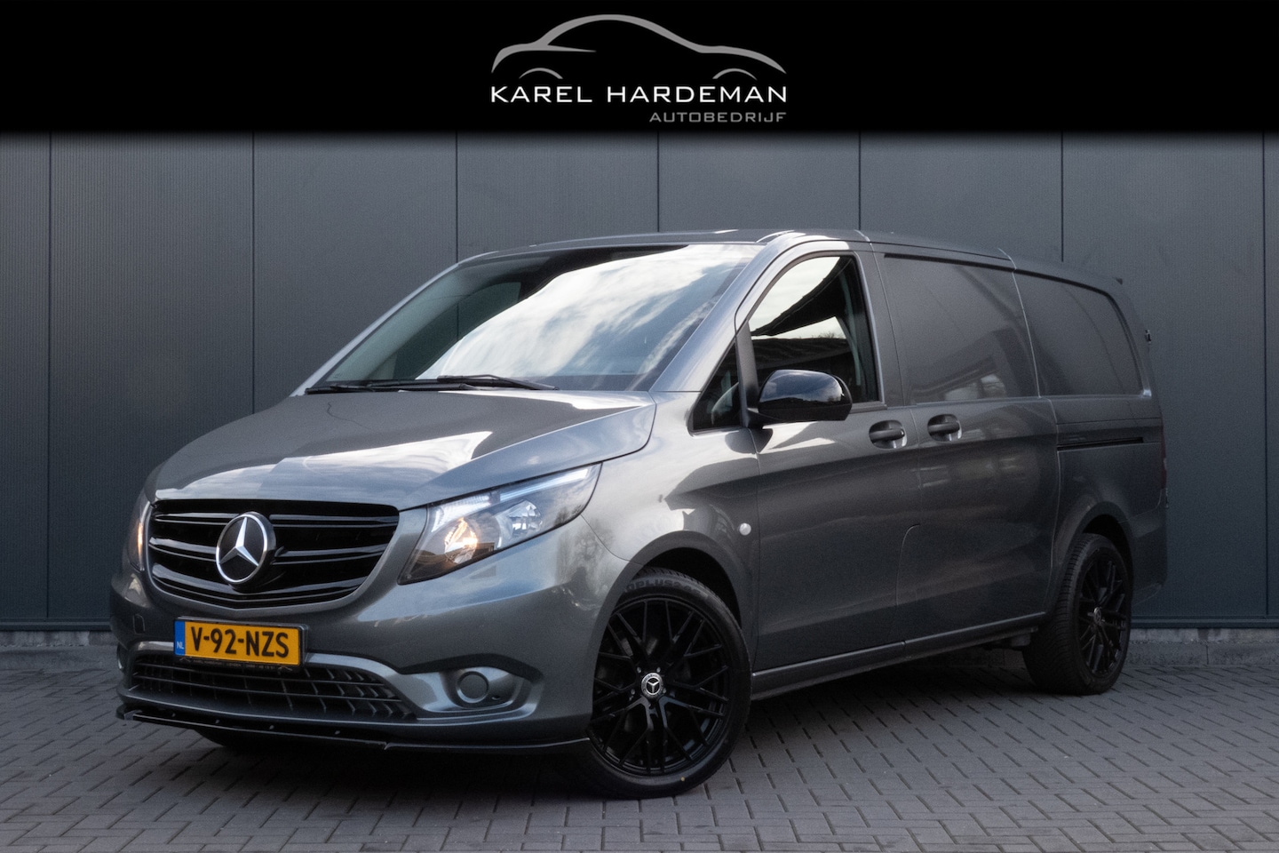 Mercedes-Benz Vito - | ADAPTIEVE CRUISE CONTROL | CAMERA | TREKHAAK | STOELVERWARMING - AutoWereld.nl