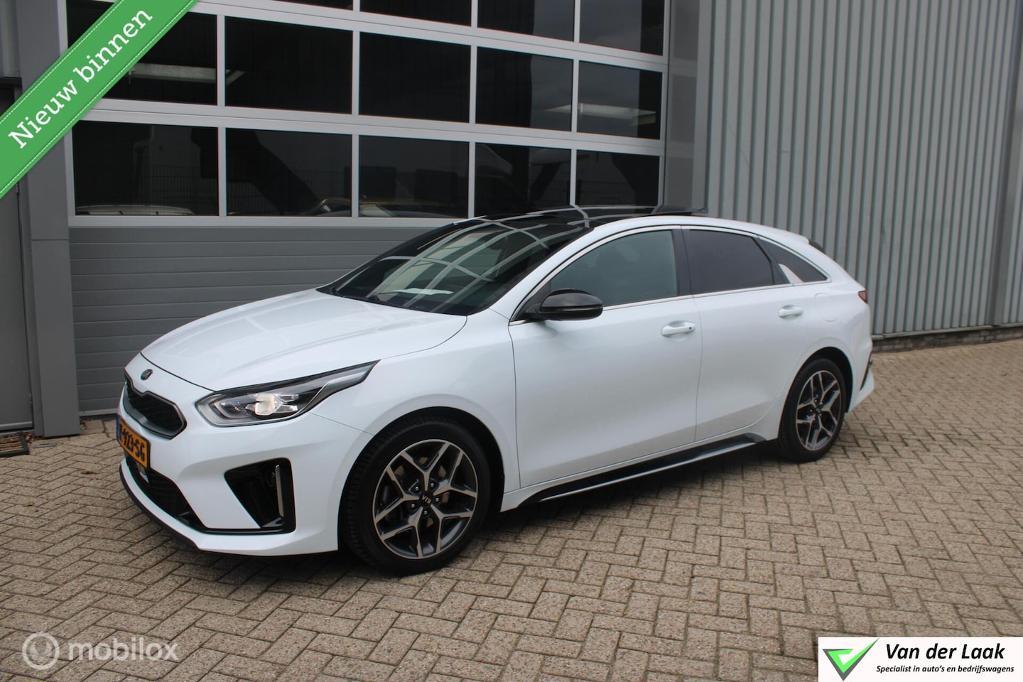 Kia Pro cee'd - 1.5 T-GDI GT-PlusLine 1e Eig | Panoramadak | Stoel en stuurverwarming | - AutoWereld.nl