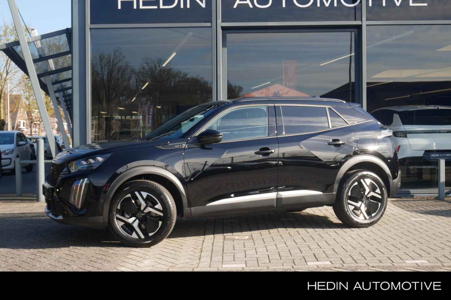 Peugeot 2008 - 1.2 Hybrid 136 GT 1.2 Hybrid 136 GT - AutoWereld.nl