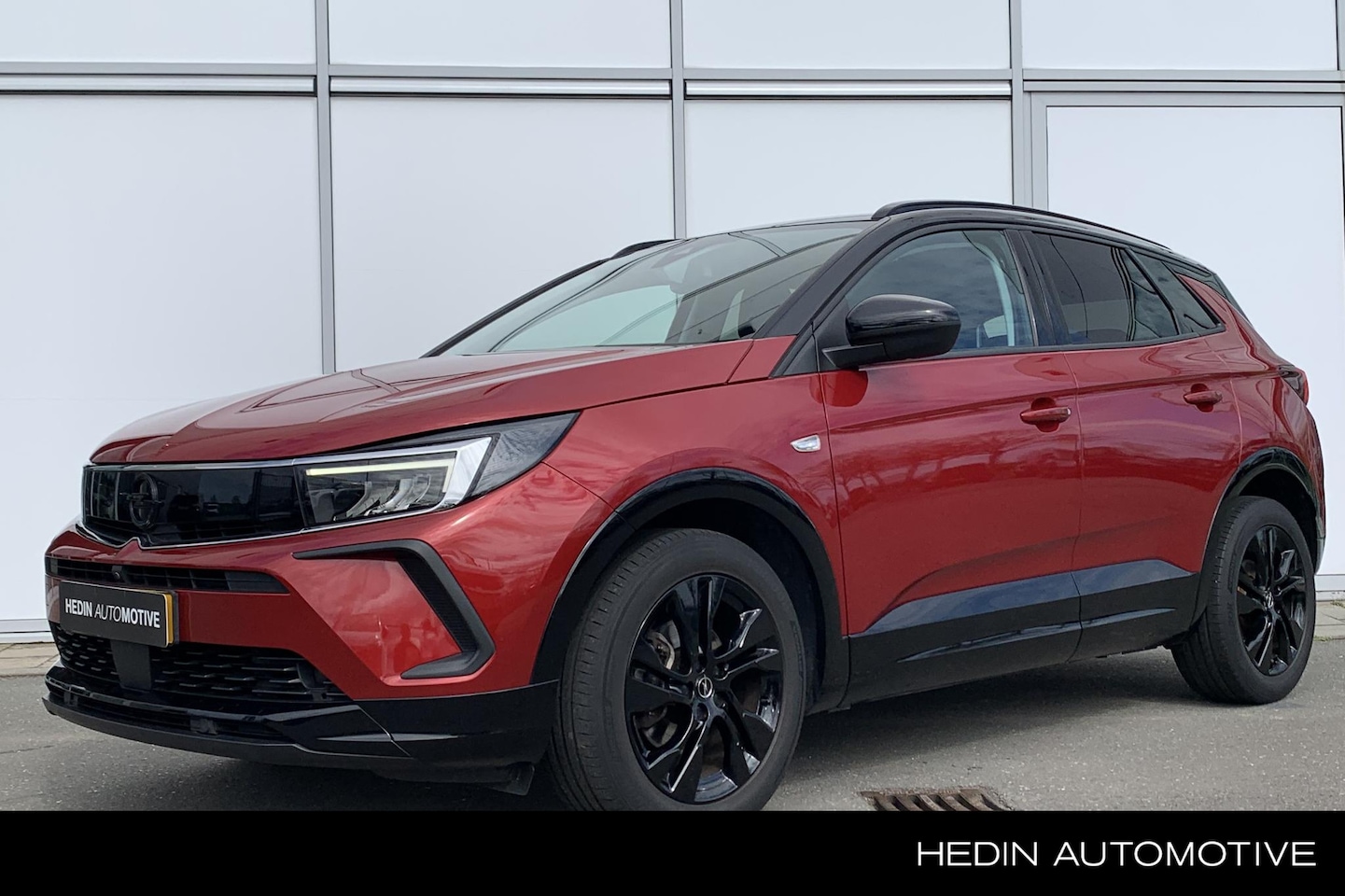 Opel Grandland - 130PK Edition | Camera | Parkeersensoren | Climate control | Cruise control | Navigatie - AutoWereld.nl