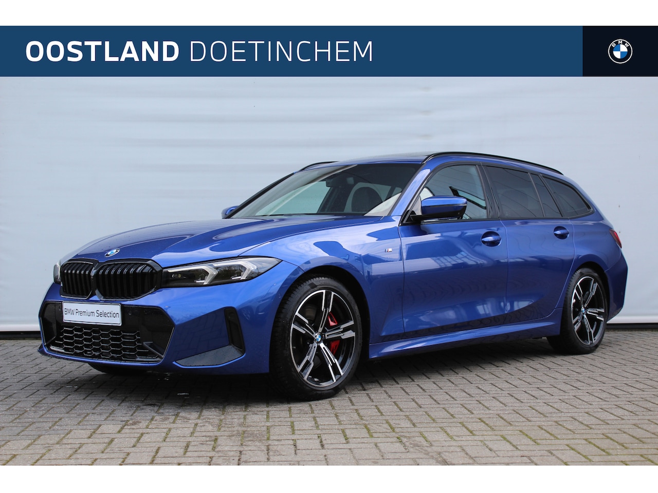 BMW 3-serie Touring - 320i High Executive M Sport Automaat / Panoramadak / Trekhaak / Sportstoelen / M Sportonde - AutoWereld.nl
