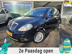 Lancia Y(psilon) - Ypsilon 1.2 Argento | 12MND GARANTIE | AIRCO | ELEC PAKKET | NIEUWE APK |