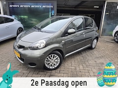 Toyota Aygo - 1.0-12V Aspiration Green | 2E EIGENAAR | 12MND GARANTIE | AIRCO | ELEC RAMEN | LMV |