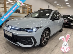 Volkswagen Golf - 1.5 eHybrid GTE / NIEUWSTAAT / NAVI / PANO /