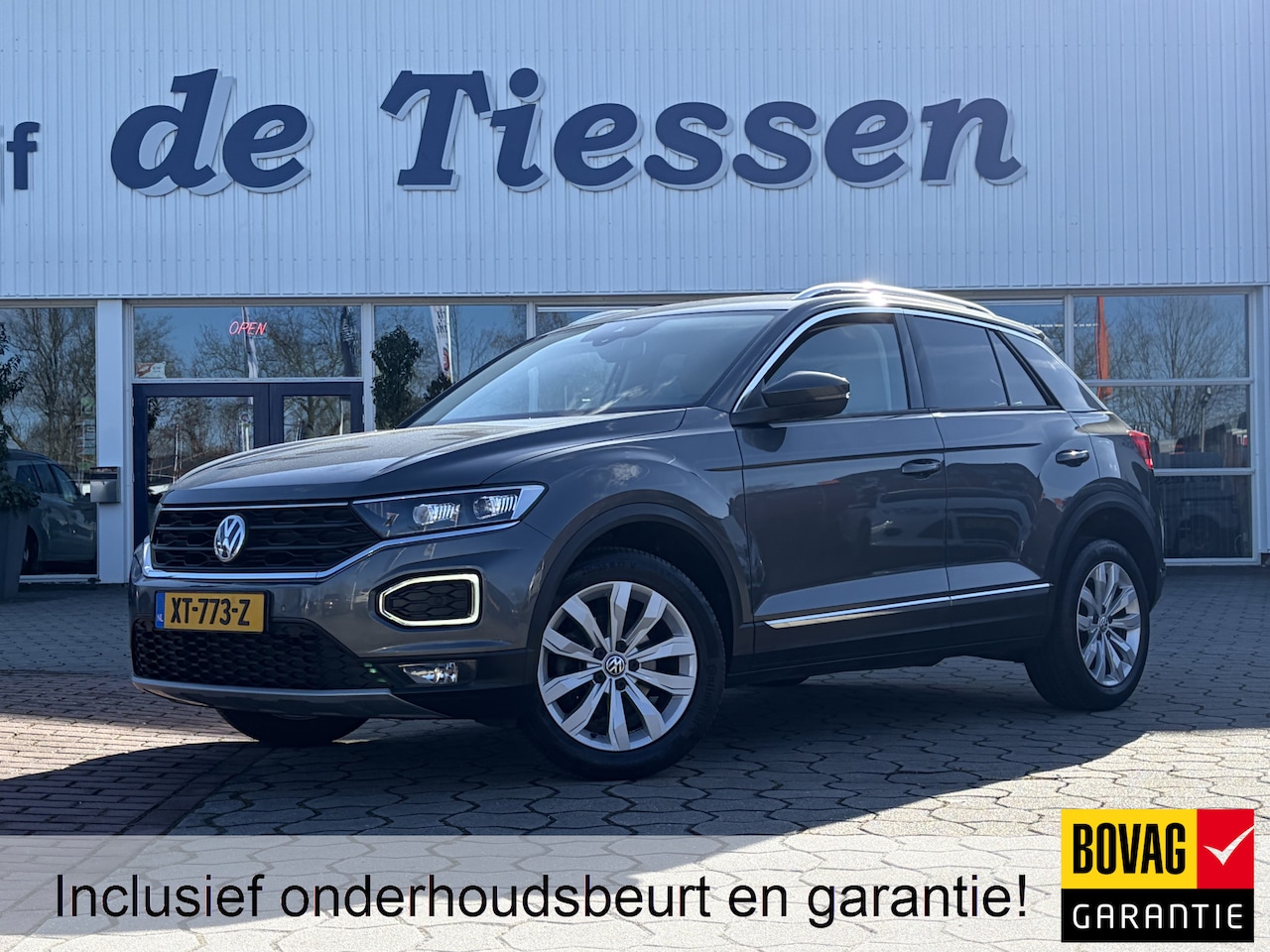 Volkswagen T-Roc - 1.5 TSI Sport Camera, Navi, Carplay, Rijklaar met beurt & garantie! - AutoWereld.nl