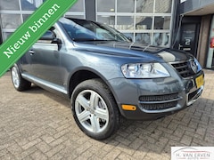 Volkswagen Touareg - 4.2 V8 LEDER 19" XENON