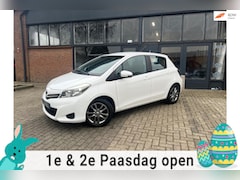 Toyota Yaris - 1.3 VVT-i Aspiration, Airco, Navi, Sport