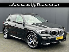 BMW X5 - xDrive45e M Sport Pano Comf.stoel HUD ACC Carplay Sfeerlicht Trekhaak