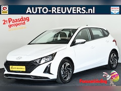 Hyundai i20 - 1.2 MPI Comfort / Navi / Airco / CarPlay / Cam