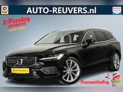 Volvo V60 - 2.0 T8 Twin Engine AWD Momentum Pro / Pilot assist / HUD / HK / Trekhaak