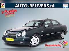Mercedes-Benz E-klasse - 230 Avantgarde VOOR DE LIEFHEBBER / Airco / Schuifdak