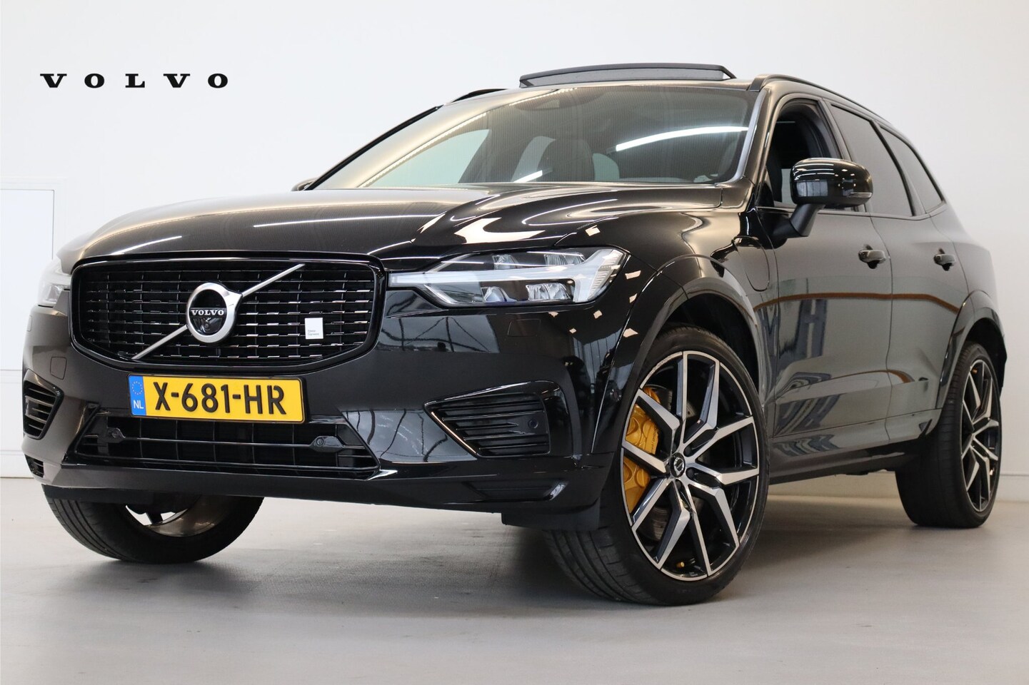 Volvo XC60 - T8 Polestar Engineered 405PK 22" | Trekhaak | 360° | Head Up Display - AutoWereld.nl