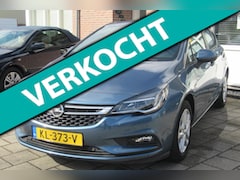 Opel Astra - 1.4 Business+