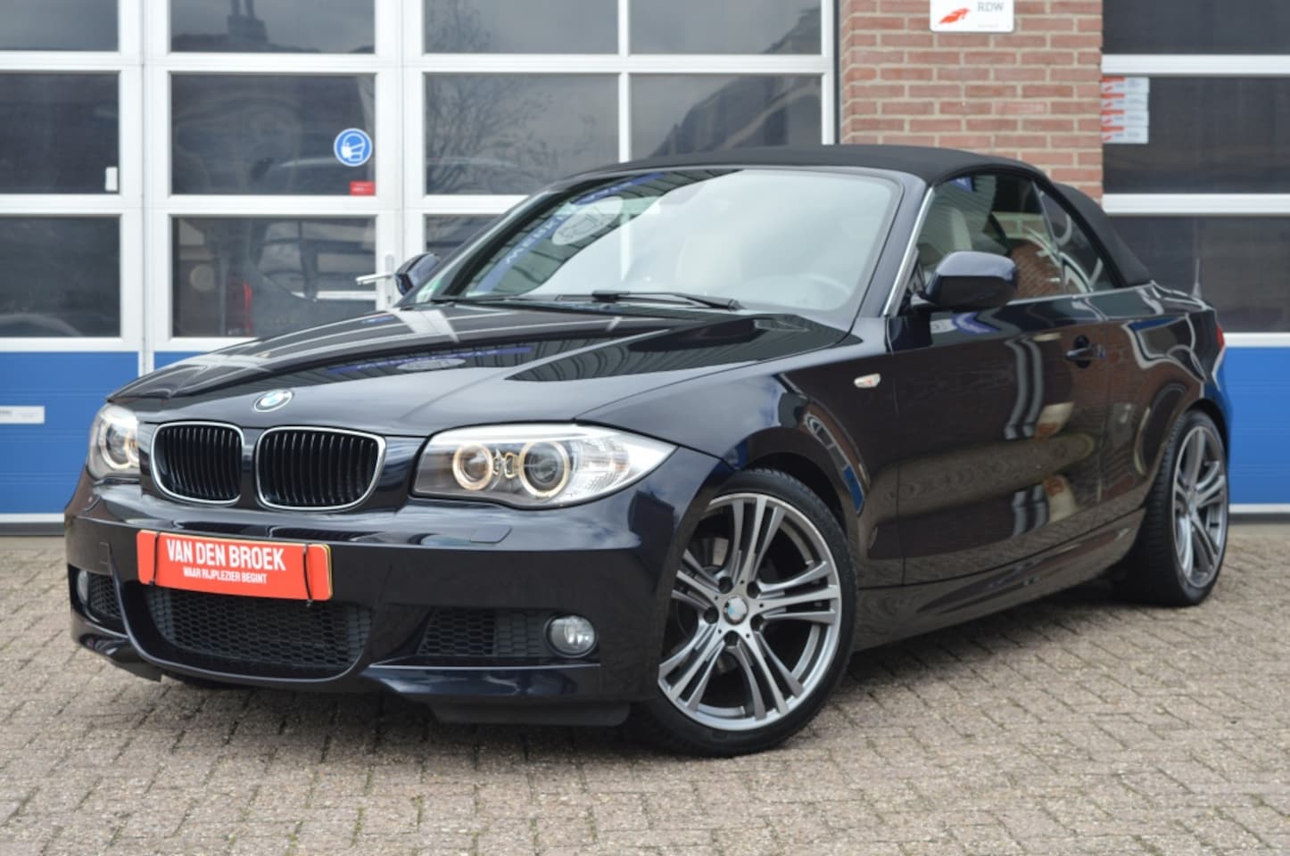 BMW 1-serie Cabrio - 125i M Sport | AUT - NAVI - STOELVERW - AutoWereld.nl