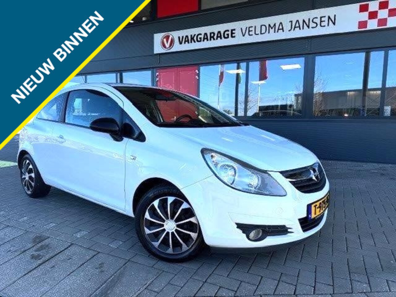 Opel Corsa - 1.4-16V 1.4-16V - AutoWereld.nl