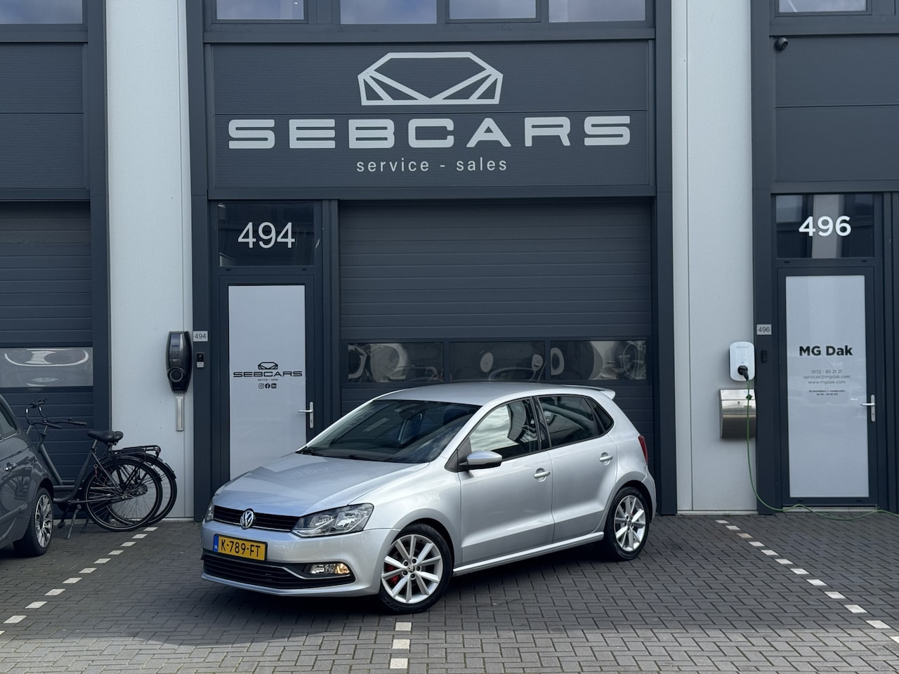 Volkswagen Polo - 1.2 TSI Comfortline Sport, PDC, Spoiler, Verlaagd, - AutoWereld.nl