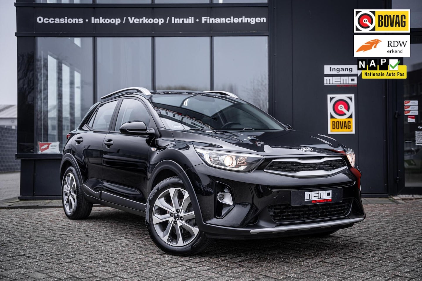 Kia Stonic - 1.0 T-GDi DynamicLine*CARPLAY*CAMERA*TREKHAAK*NAP - AutoWereld.nl