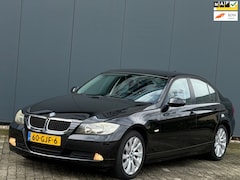 BMW 3-serie - 318i Business Line | Nap | Clima | Navi
