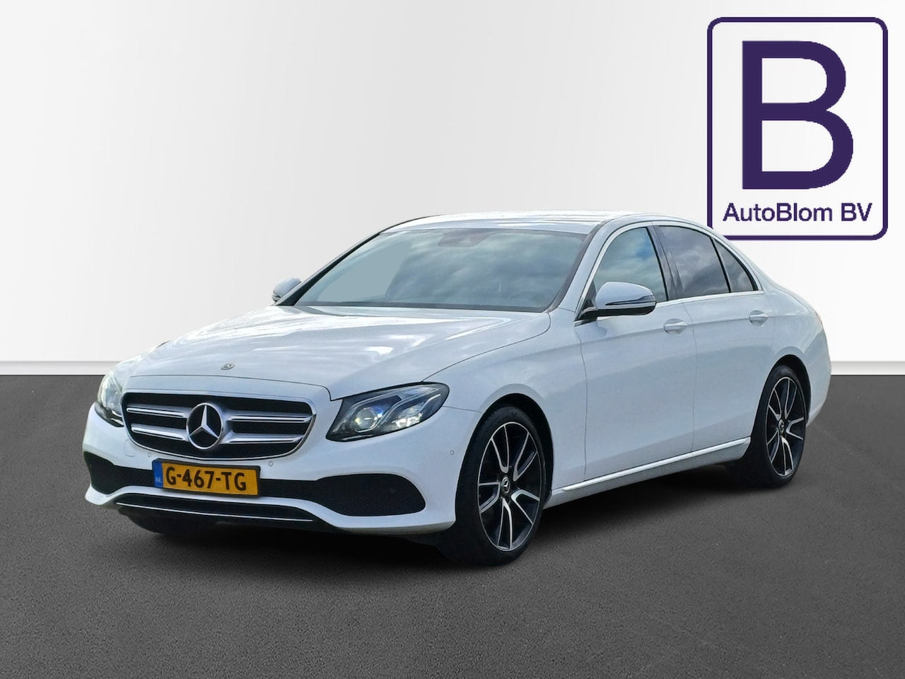 Mercedes-Benz E-klasse - 200 Premium /Prachtige auto!/Sfeerverlichting/Camera/ - AutoWereld.nl
