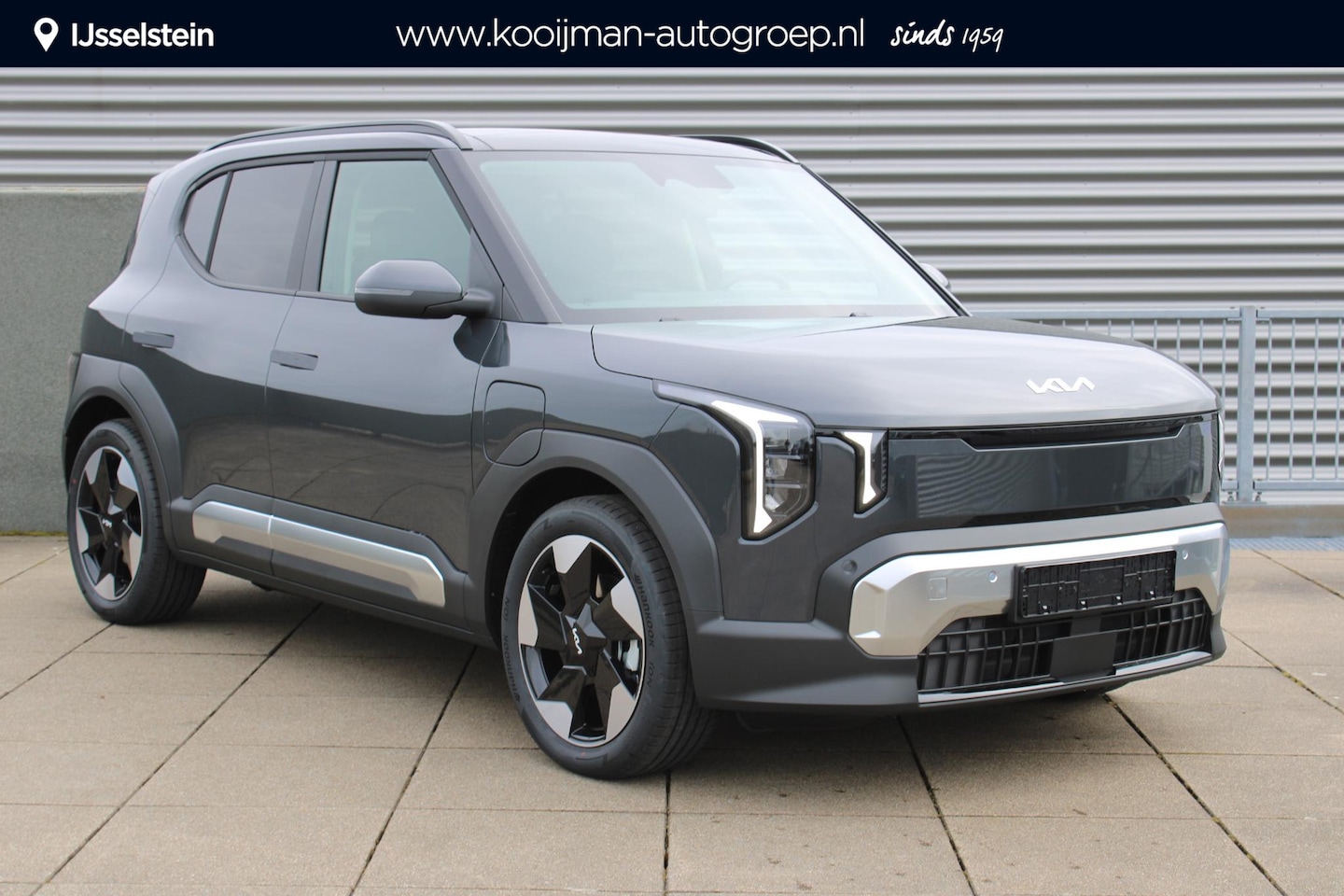 Kia EV2 - Plus Advanced 42.2 kWh 4p. DEMO Edition Schuifdak / Camera / Navi / 230V aansluiting - AutoWereld.nl