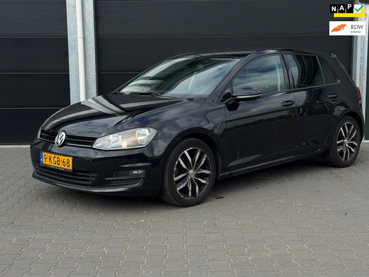 Volkswagen Golf - 1.2 TSI Comfortline/Airco/Netjes/cruise/ - AutoWereld.nl
