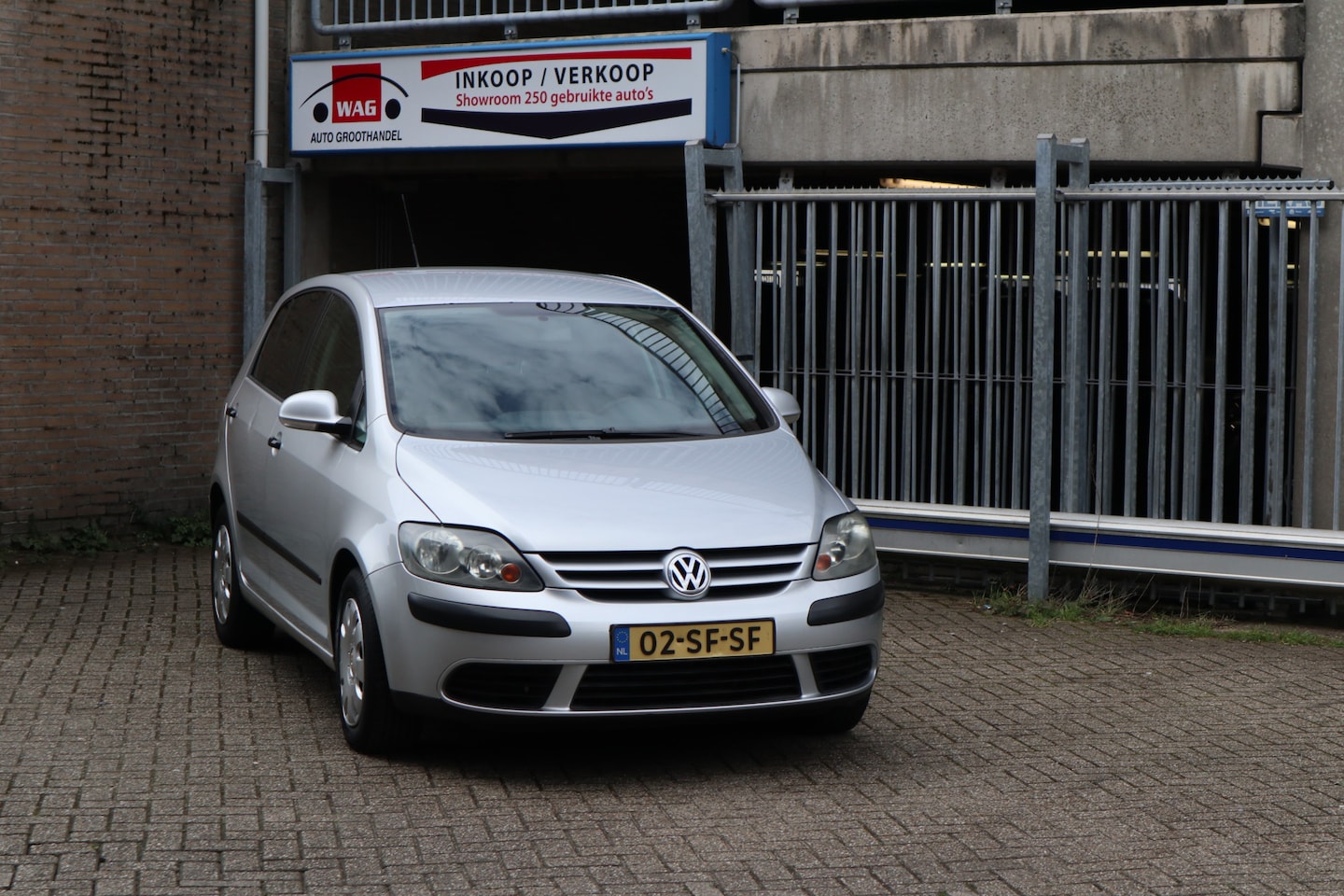 Volkswagen Golf Plus - 1.6 FSI Comfortline Business 1.6 FSI Comfortline Business - AutoWereld.nl