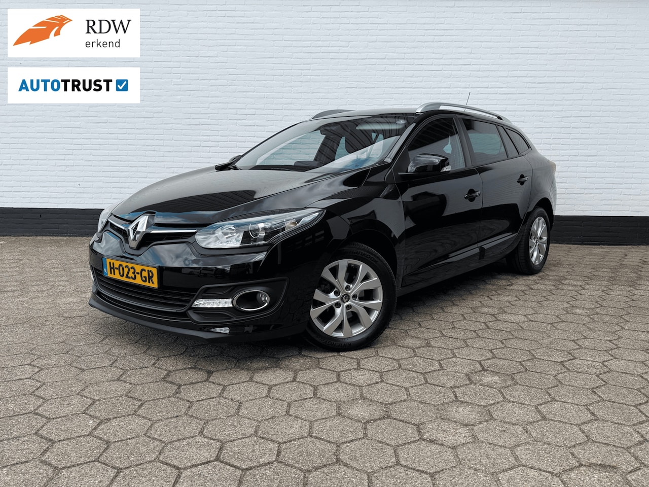 Renault Mégane Estate - 1.2TCe Limited CRUISE l NAVI l TREKHAAK! - AutoWereld.nl