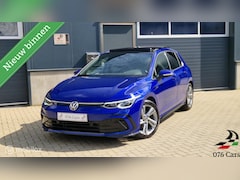 Volkswagen Golf - 1.5 eTSI R-Line IQ LIGHTS PANO 42000 KM DEALERONDERHOUDEN