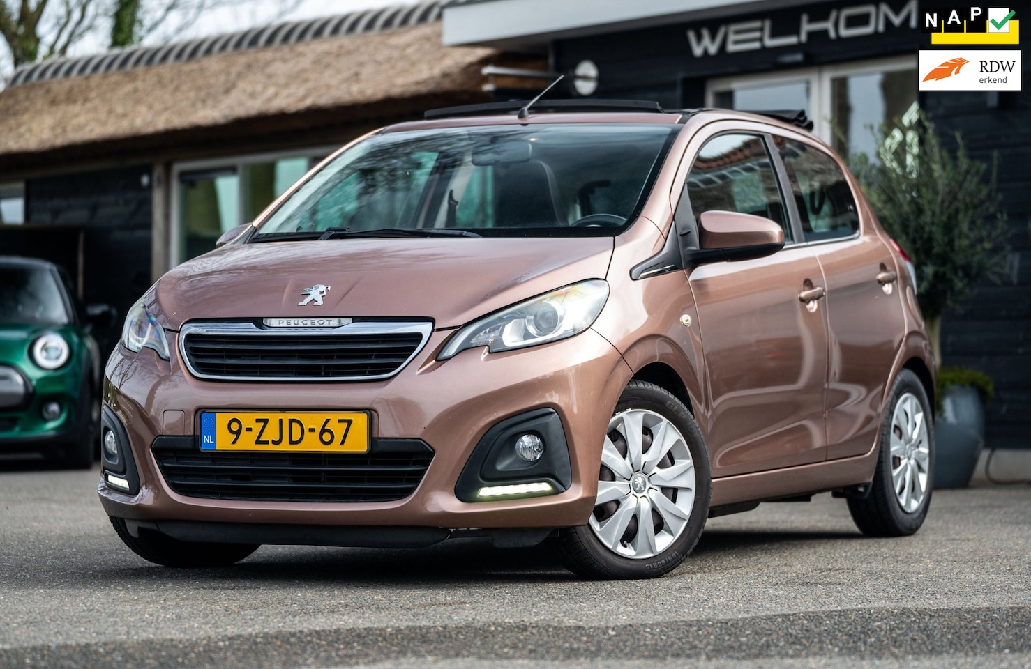 Peugeot 108 - 1.0 VTi Active Top Cabrio I Airco I Bluetooth I NL Auto I NAP I 1e Eigenaar - AutoWereld.nl