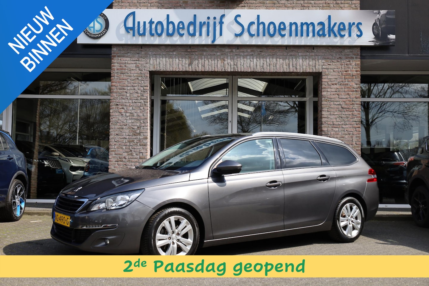 Peugeot 308 SW - 1.2 PureTech Blue Lease Executive PANO NAVI CRUISE 2xPDC CLIMA ALL-SEASONS LMV DISTRIBUTIE - AutoWereld.nl