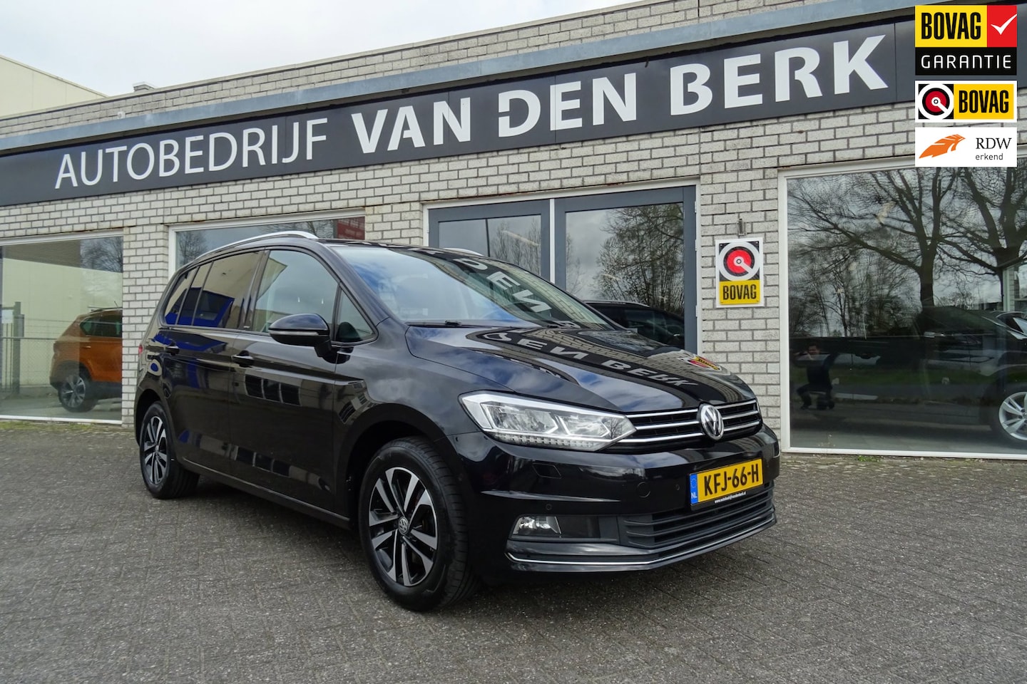 Volkswagen Touran - 1.5 TSI Comfortline 7p DSG IQ-Drive - AutoWereld.nl