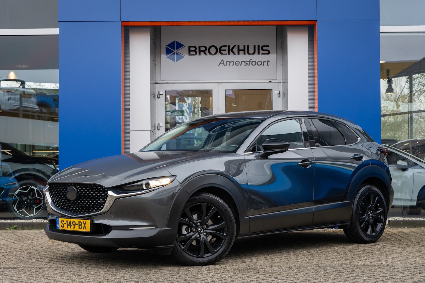 Mazda CX-30 - 2.0 e-SkyActiv-X M Hybrid Homura | Trekhaak | Head-up | Camera | Apple Carplay/Android Aut - AutoWereld.nl
