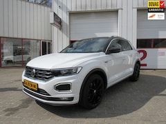 Volkswagen T-Roc - 1.5 TSI Sport 3x R STYLE CAMERA/ACC/NAVI/CAR