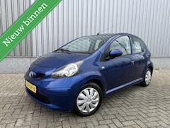 Toyota Aygo - 1.0-12V +