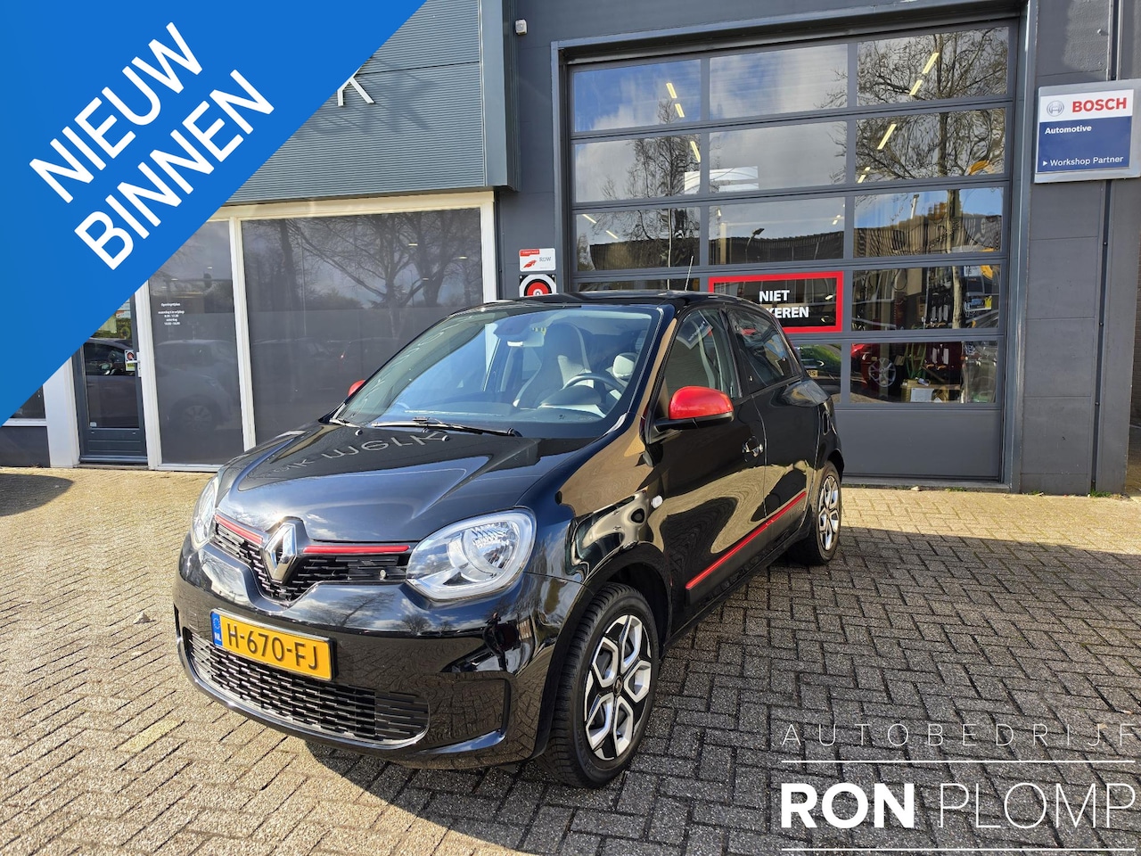 Renault Twingo - 1.0 SCe Collection Airco/ Cruise/ R&GO APP/ Bluetooth/ Led/ Elektrische ramen - AutoWereld.nl