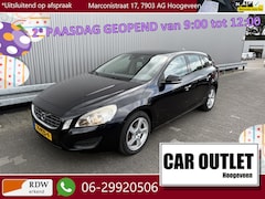 Volvo V60 - 1.6 T3 Clima, Navi, Cruise, LM, z.g.a.n. APK – Inruil Mogelijk –
