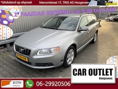 Volvo V70 - 2.0F Leer/Stof, Stoelvw, 189Dkm. Clima, Carkit, CC, PDC, LM, Trekh, nw. APK – Inruil Mogel