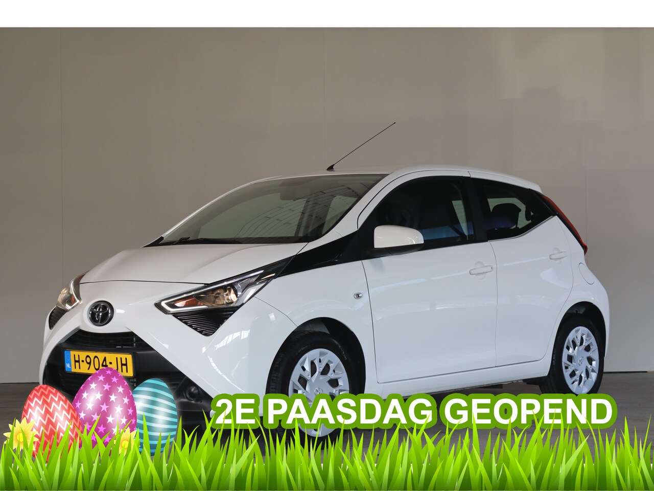 Toyota Aygo - 1.0 VVT-i x-play - NL- Auto!!! Airco I Apple I Led D -- 2e PAASDAG OPEN 11.00 t/m 16.00 UU - AutoWereld.nl